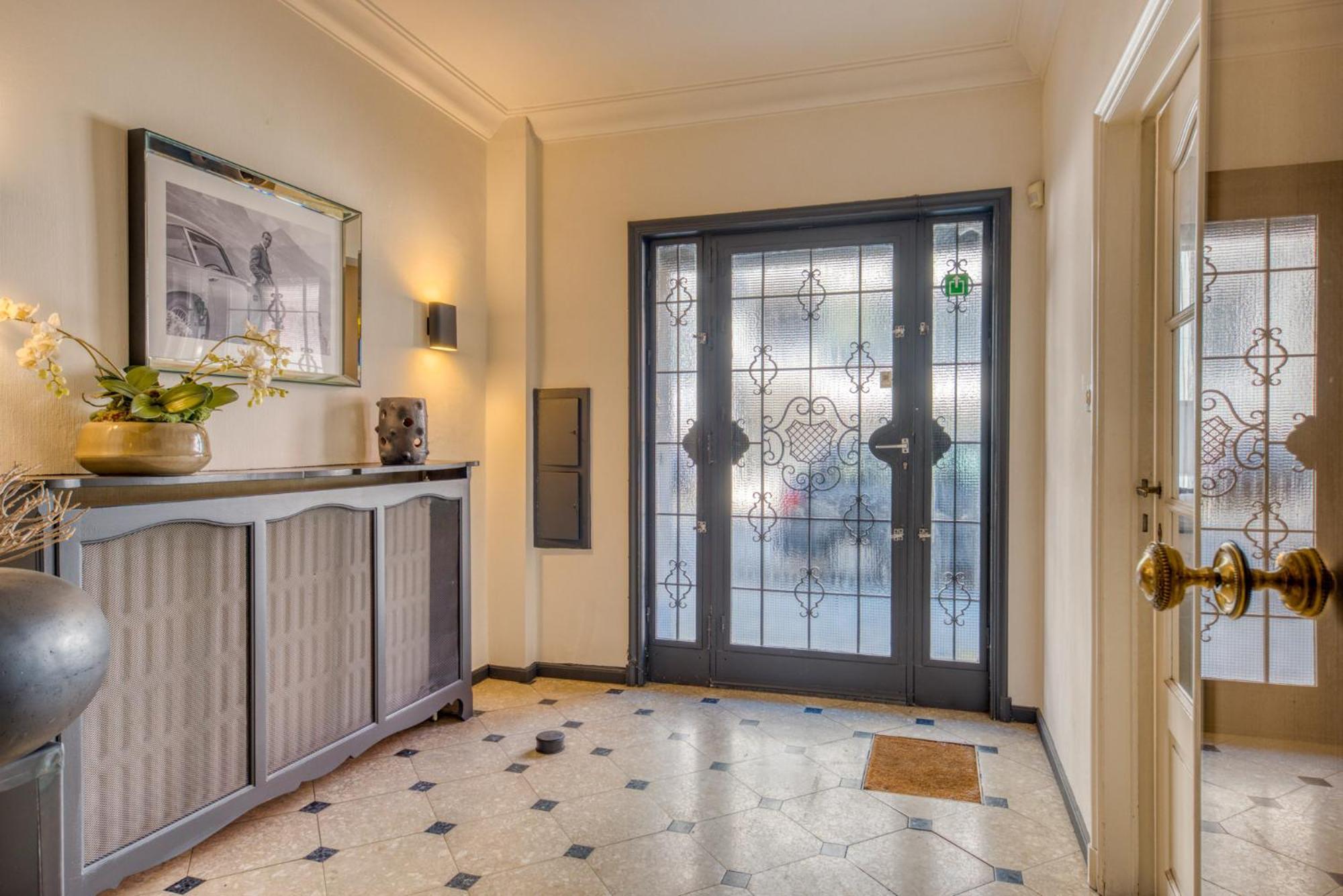 Belle Maison Bourgeoise Partagee De 4 Logements Liege Exterior photo